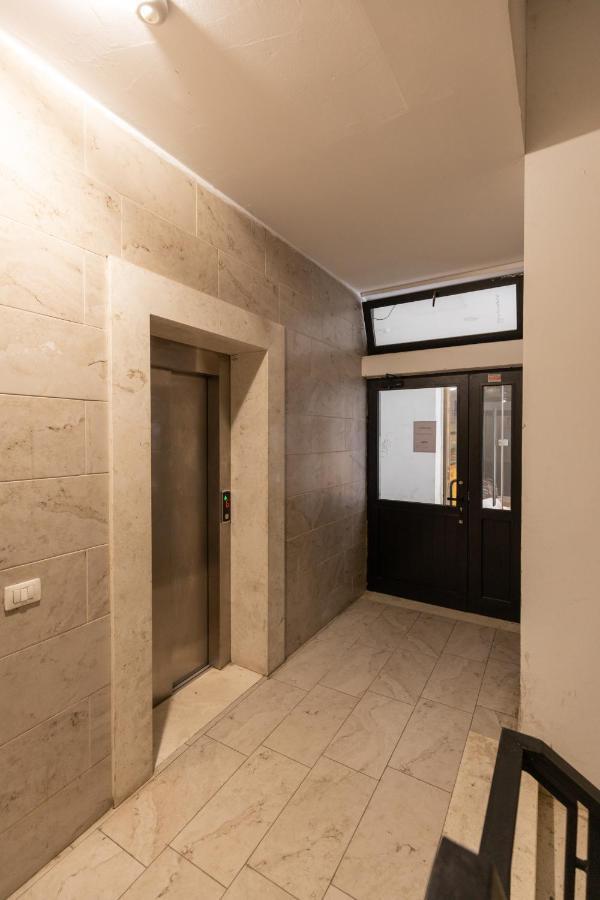 Top Bnb Tiranë Luaran gambar