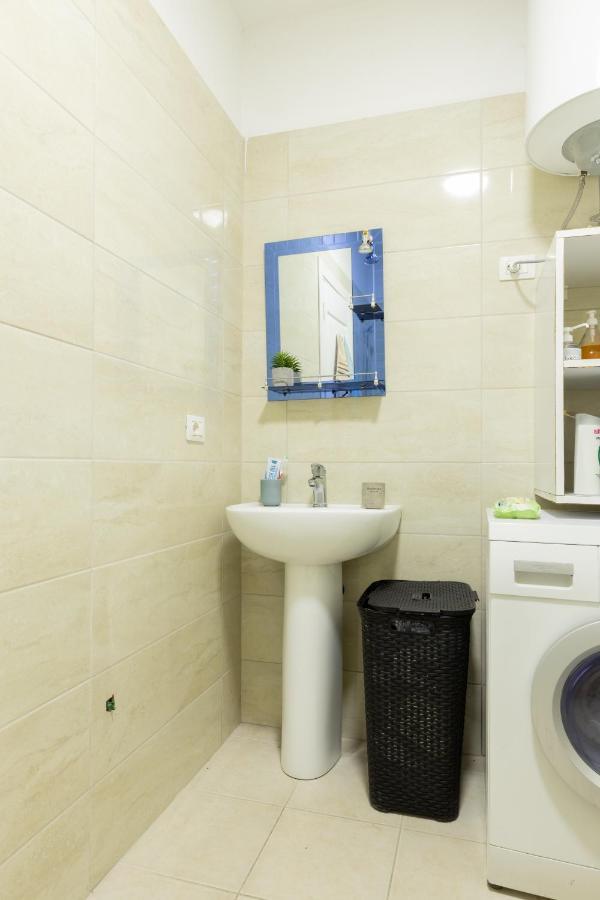 Top Bnb Tiranë Luaran gambar