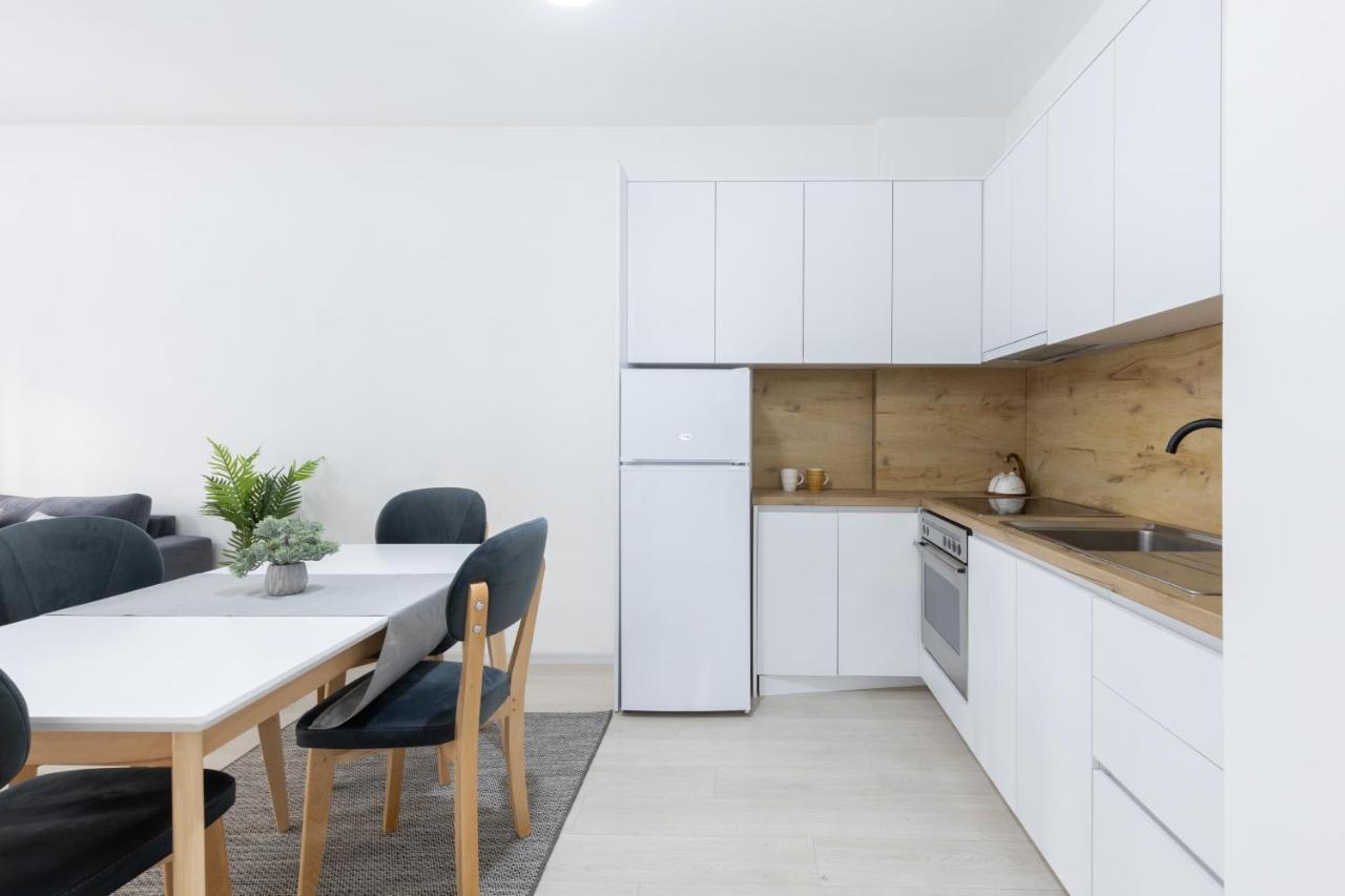 Top Bnb Tiranë Luaran gambar